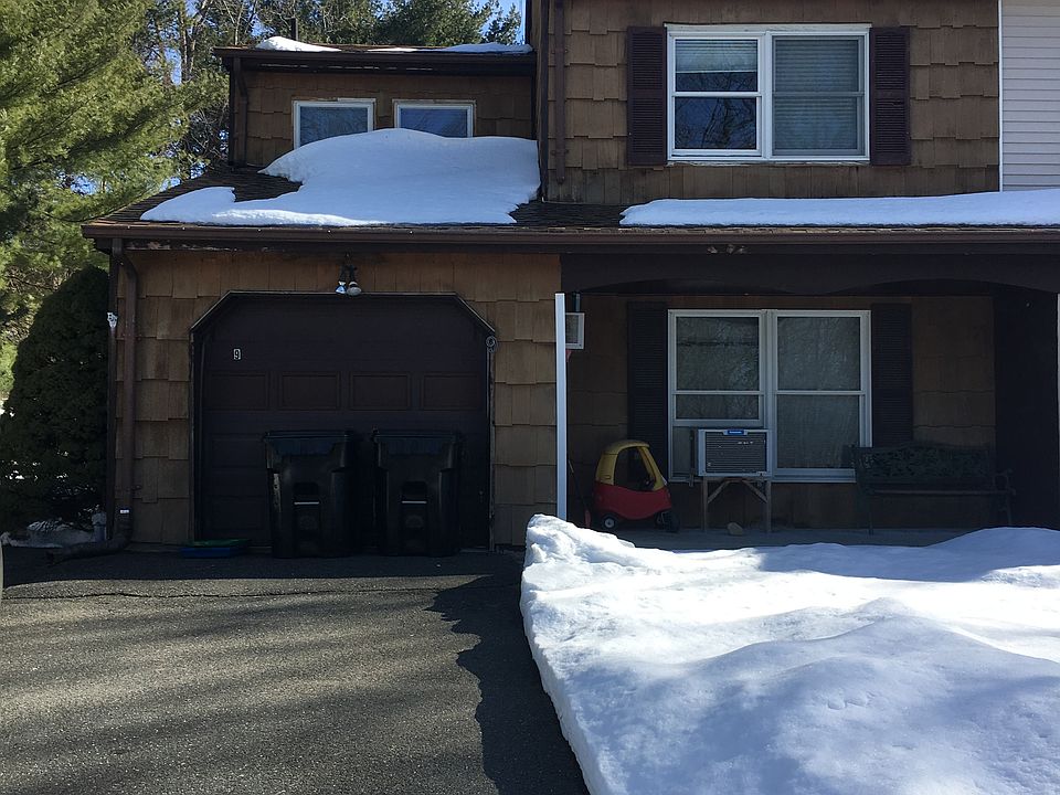 1st image of 9 Farmer Ln