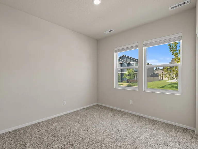 5507 W Georgetown Ln — Photo 10