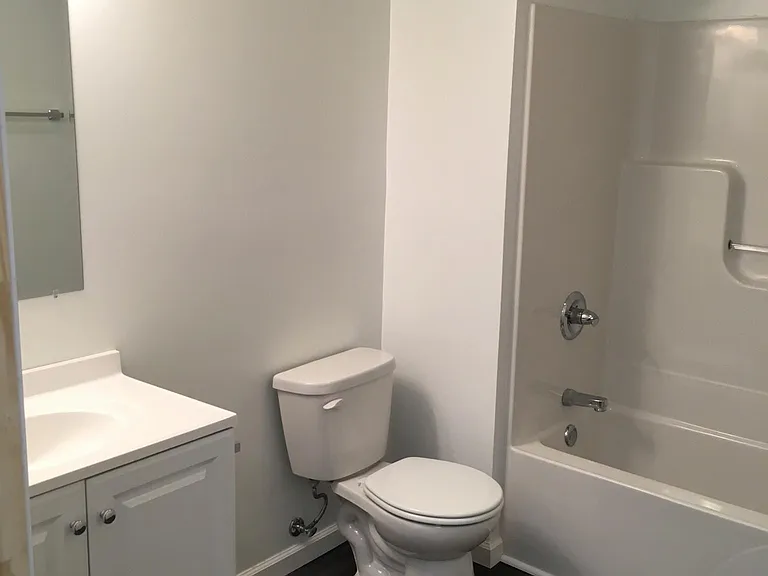 125 Elmridge Pl #2 — Photo 4