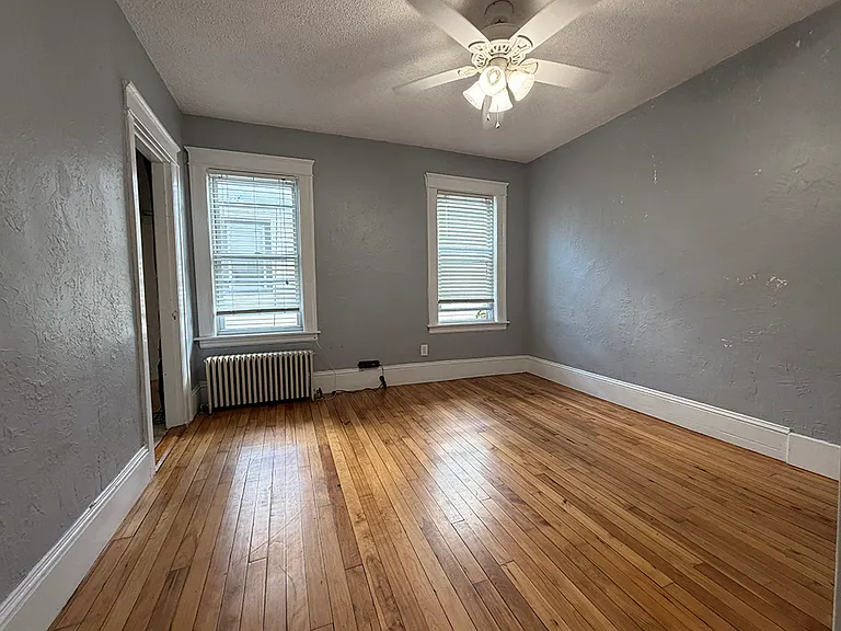 20 Creston St #1 — Photo 9