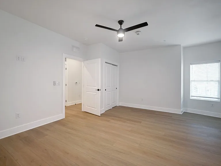 3000 Duval St #201 — Photo 13