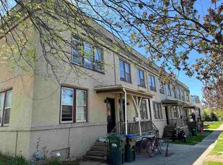 727 E Washington St, Iowa City, IA 52240