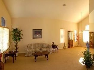 4611 E Verbena Dr, Phoenix, AZ 85044