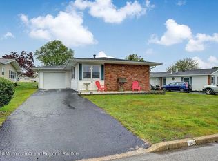 44 Tony Ct, Brick, NJ 08724