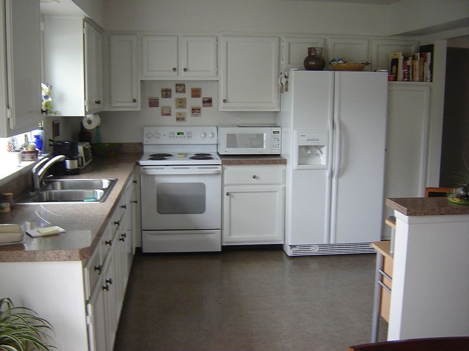 2nd image of 6908 Indian Creek Dr