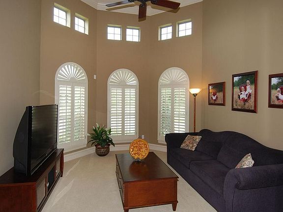 4th image of 8118 Beckett Creek Ln
