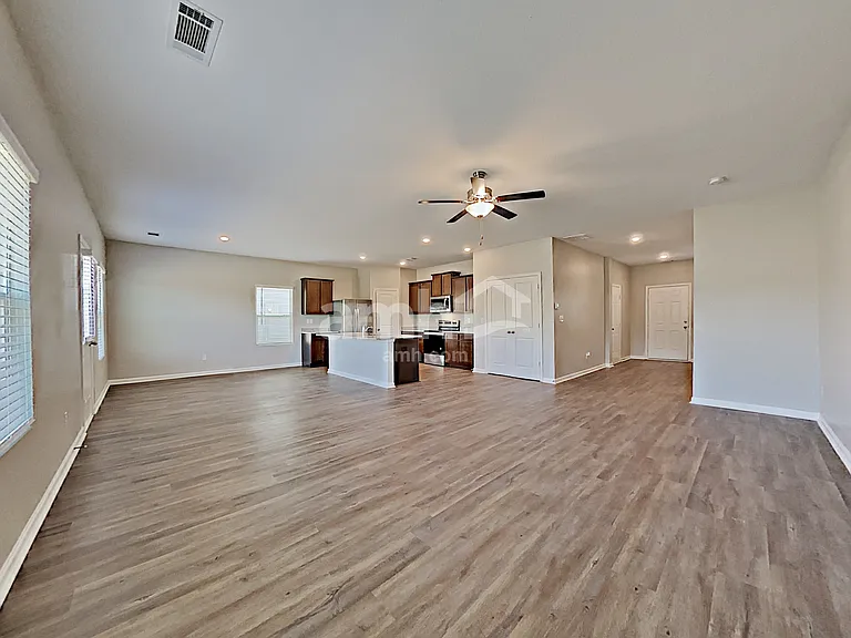 3430 Ridge Hill Pkwy — Photo 7