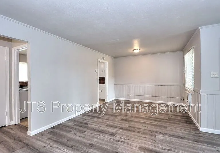 4439 V St #1 — Photo 21