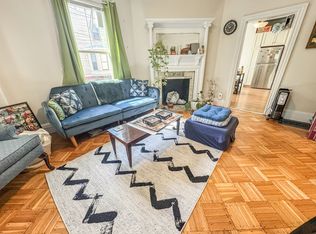 11 Wendell St #1, Cambridge, MA 02138