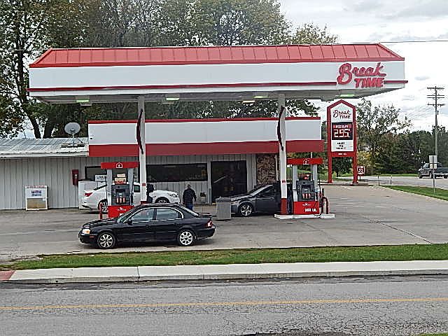 1st image of 910 Hwy 650