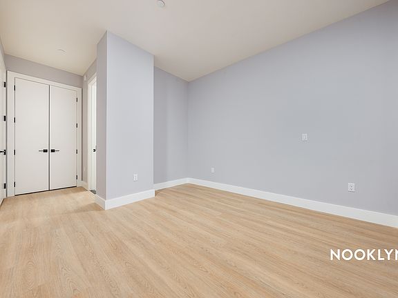 4th image of 26-25 4th St #516