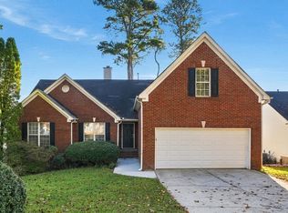 230 Cedarhurst Rd, Lawrenceville, GA 30045