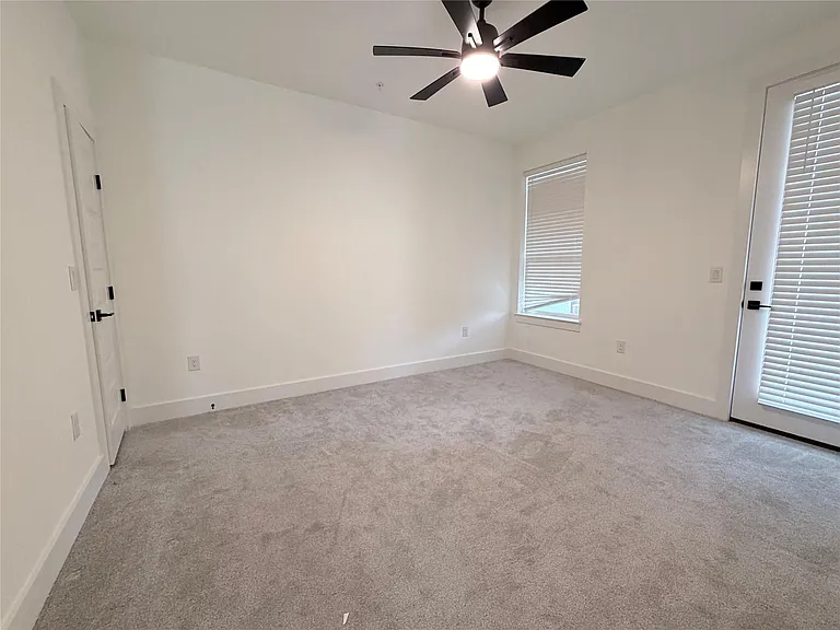 1417 Kramer Ln #2 — Photo 19