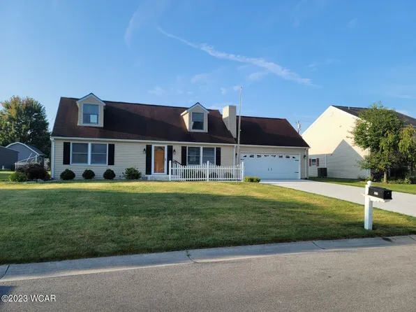 311 Cottonwood Dr, Wapakoneta, OH 45895