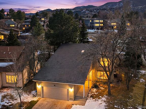 2nd image of 15780 Sandtrap Way