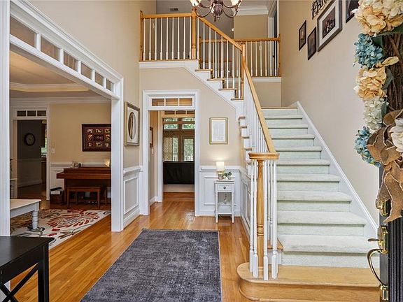 4th image of 5911 Downington Pl NW