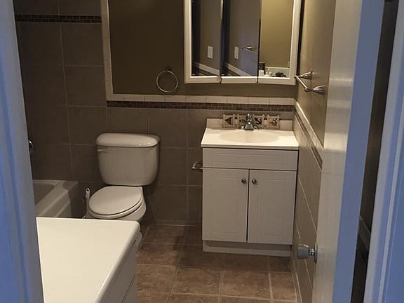 4th image of 719 S Beach St APT 211B