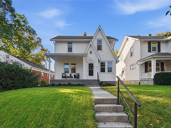 4th image of 44 Triangle Ave