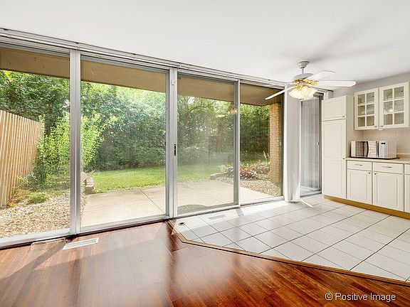 5th image of 5500 Hillcrest Ln #129
