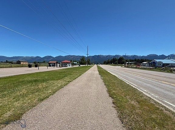 3rd image of 40517 State Highway 35