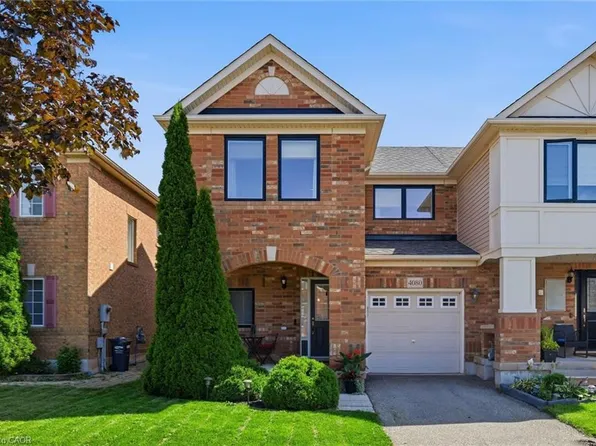 4080 Donnic Dr, Burlington, ON L7M 0A5