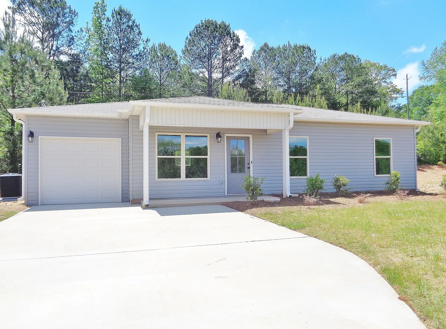 Deposit Pending! Home For Rent In Vance, Alabama!! Coming Soon! — Photo 2