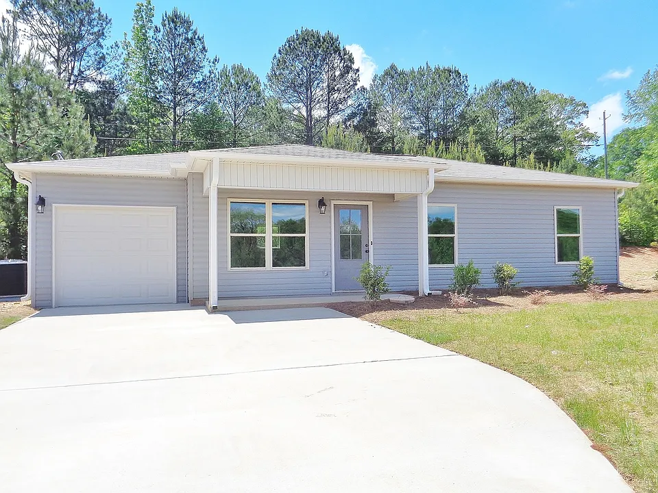 11489 Jace Ave