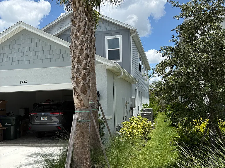 9216 Tequila Sunrise Dr — Photo 3