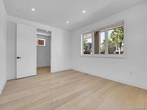 5th image of 300 S Franklin Street