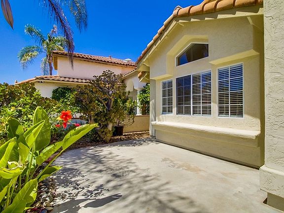 2nd image of 9268 Calle De Vista Oeste