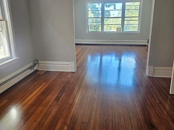 5th image of 6040 N Avondale Ave Suite 2F