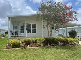 6894 Coconut Grove Cir, Ellenton, FL 34222