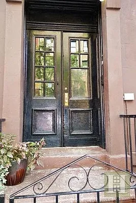 Rented by Brown Harris Stevens | media 8