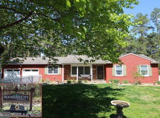 1940 Perth Amboy Ave, Whiting, NJ 08759