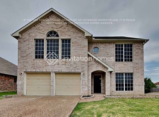 7403 Rochester Ln, Arlington, TX 76002
