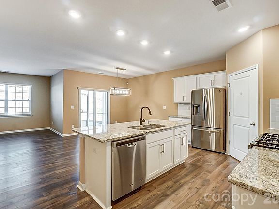 4th image of 123 Neill Estate Ln