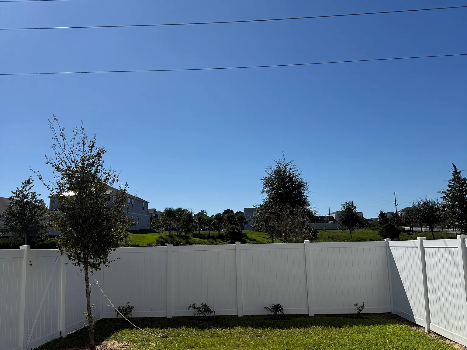 3 bed, 2.5 bath, 1864 sqft, $2,600 — Photo 4