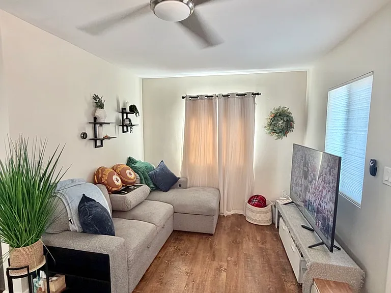 4475 Orange Ave — Photo 19