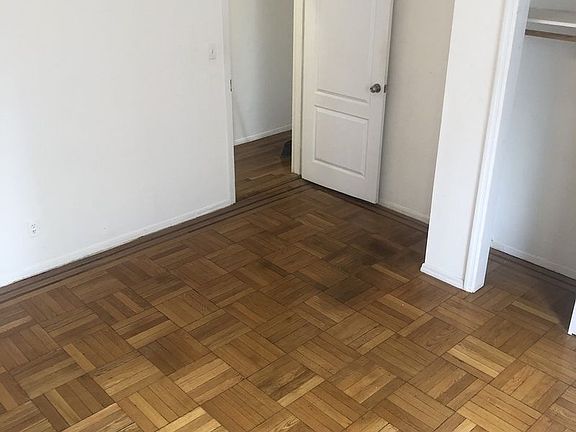 5th image of 2100 Beekman Pl APT 6I