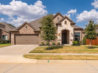 1056 Wildwood Dr, Joshua, TX 76058