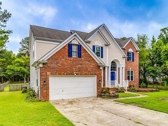 3rd image of 104 Hollingshed Creek Blvd