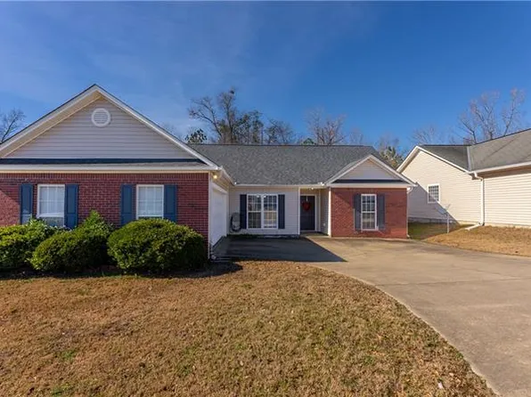 3005 Dotti Dr, Phenix City, AL 36870