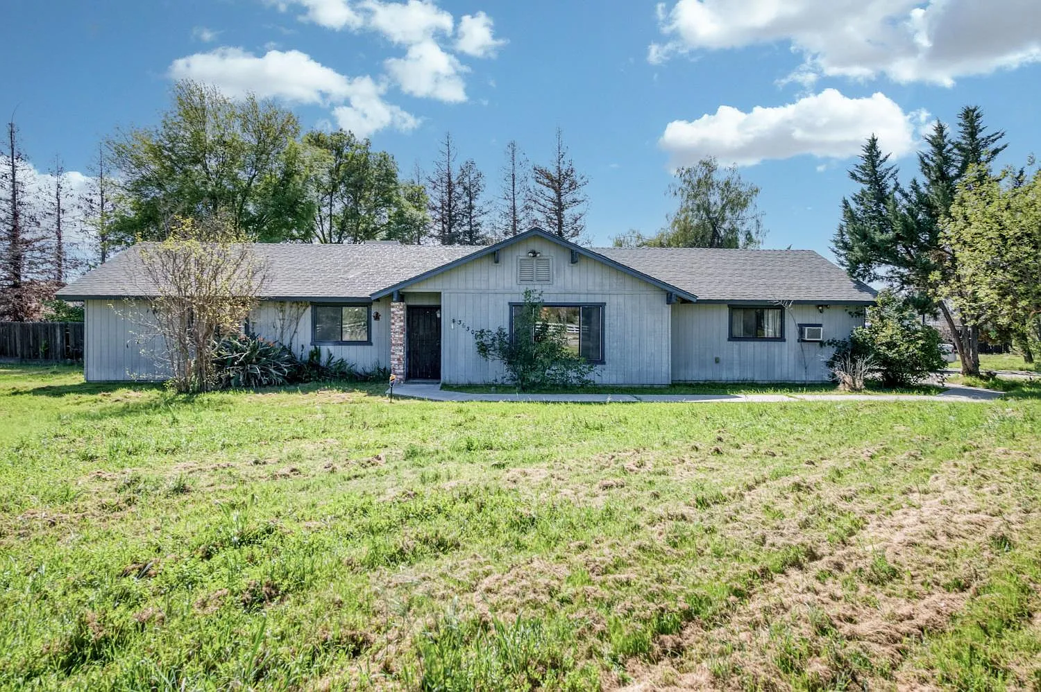 36308 Marciel Ave photo 1