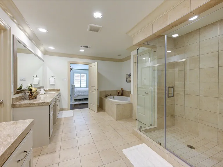 13606 Teal Bluff Ln — Photo 33