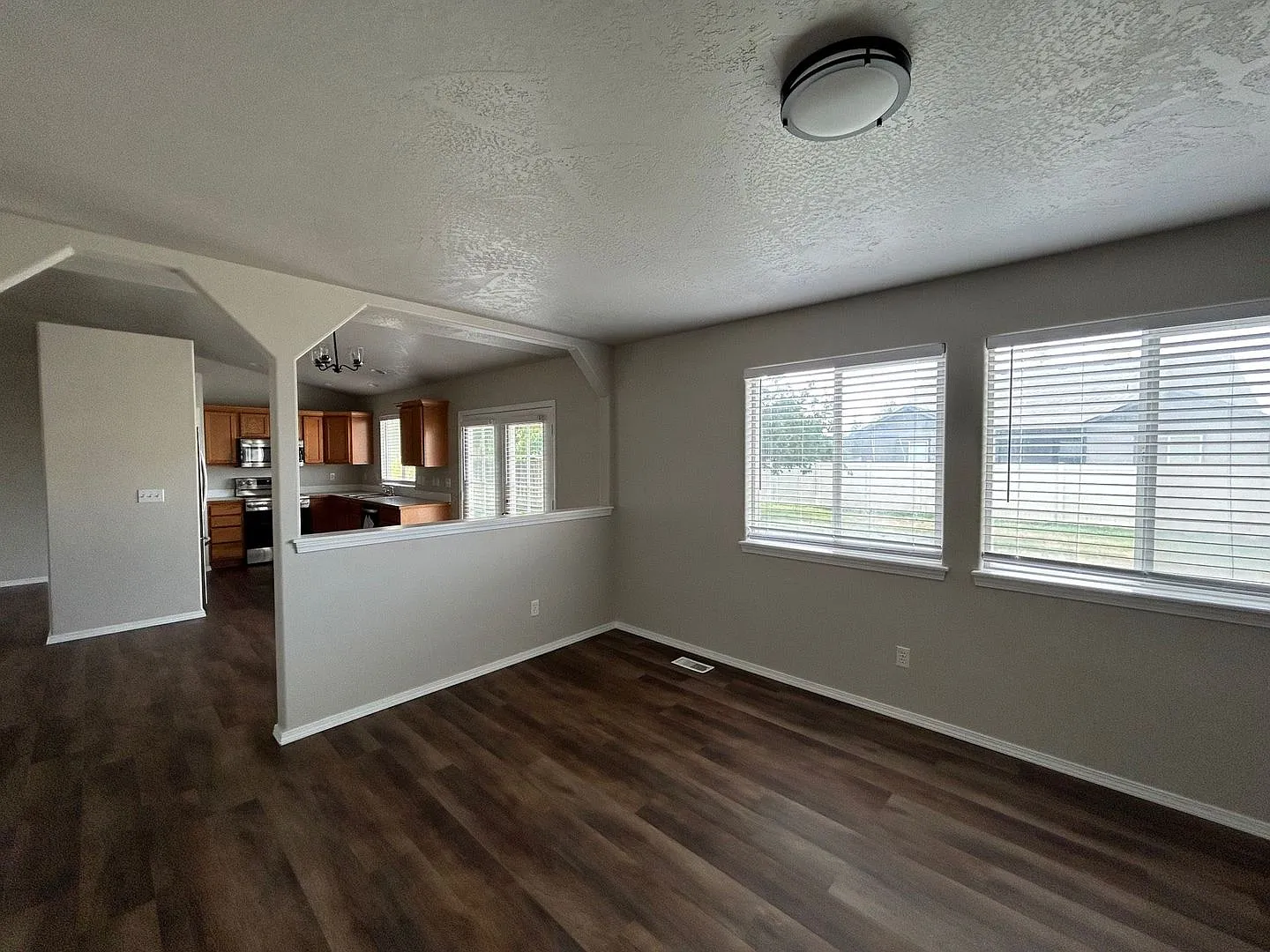 Beautiful Nampa Home Available Jan. 20th — Photo 3