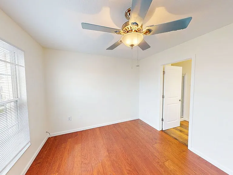 5288 Royal Arch Cascade Dr — Photo 21