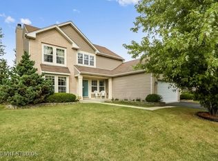 146 Stillwater Dr, Hainesville, IL 60030