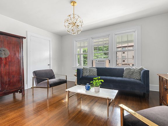 3rd image of 46 Bellevue Ave #1