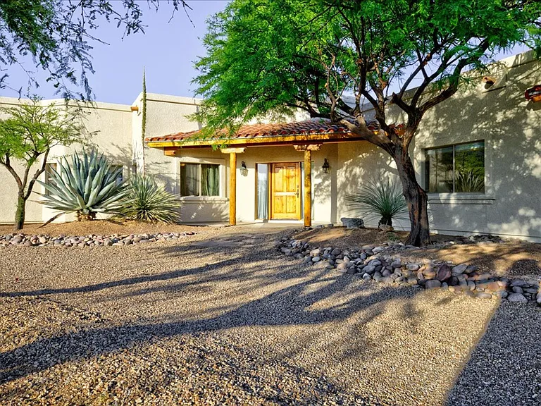 4750 N Bonanza Ave — Photo 3