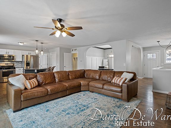 2nd image of 9595 Scotsmoor Ct SE